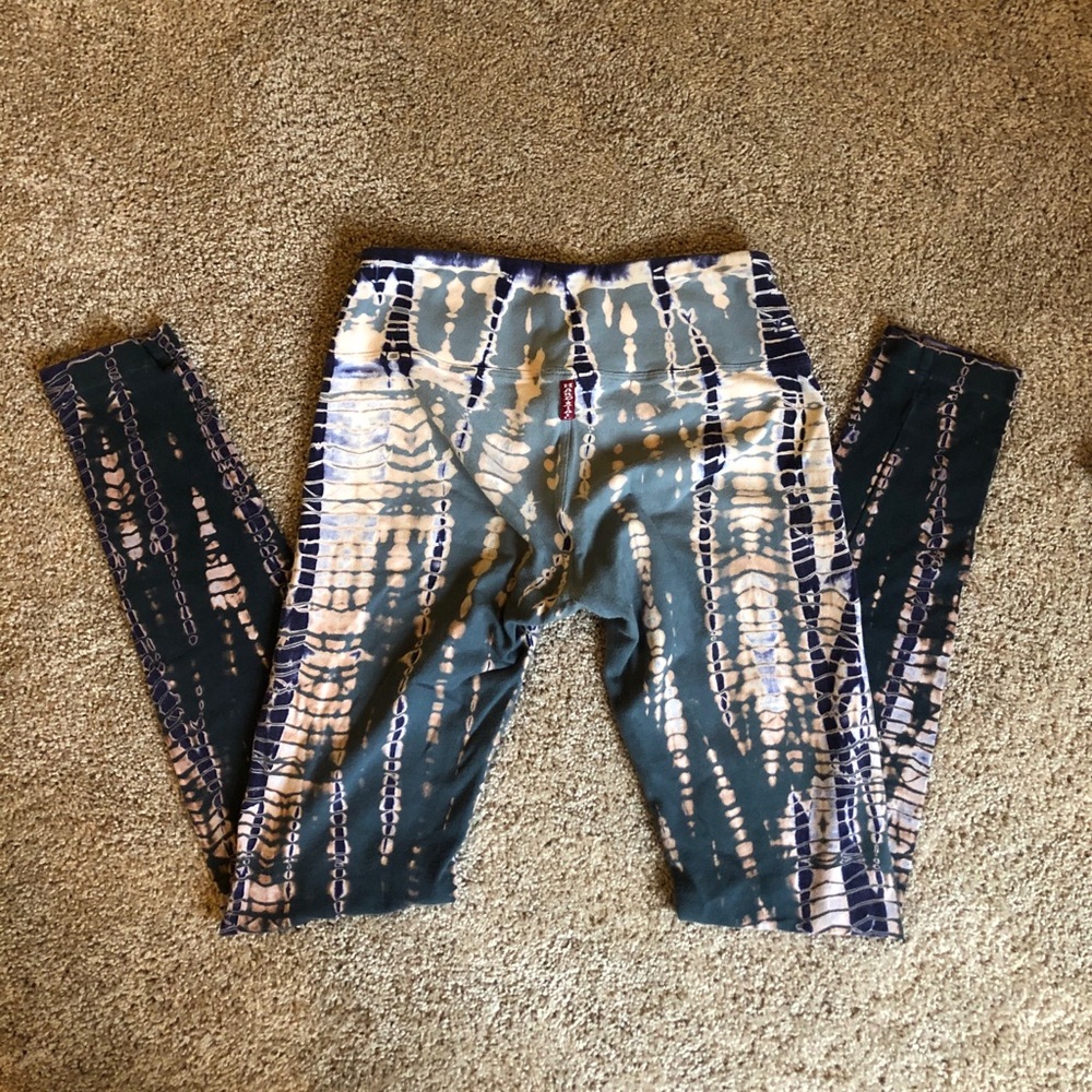 Hard Tail Tie Dye Legging